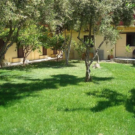Adonis Hotel apartamentowy Heraklion