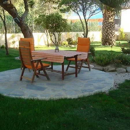 Adonis 2* Heraklion