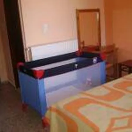 Adonis Hotel apartamentowy 2*