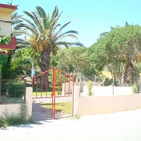 Adonis Hotel apartamentowy